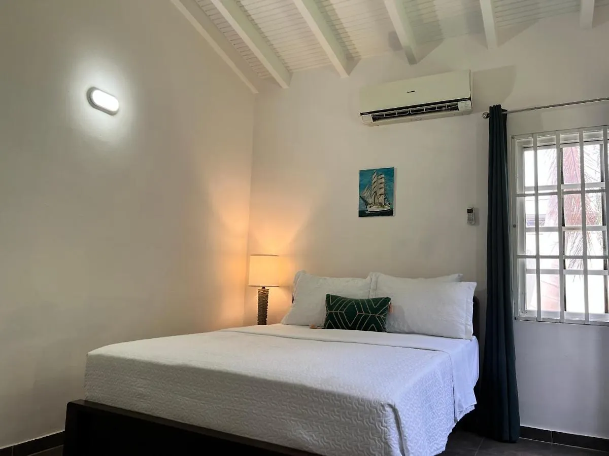 Luxury Villa With Private Pool Near Mambo And Cabana Beach Willemstad 0*,