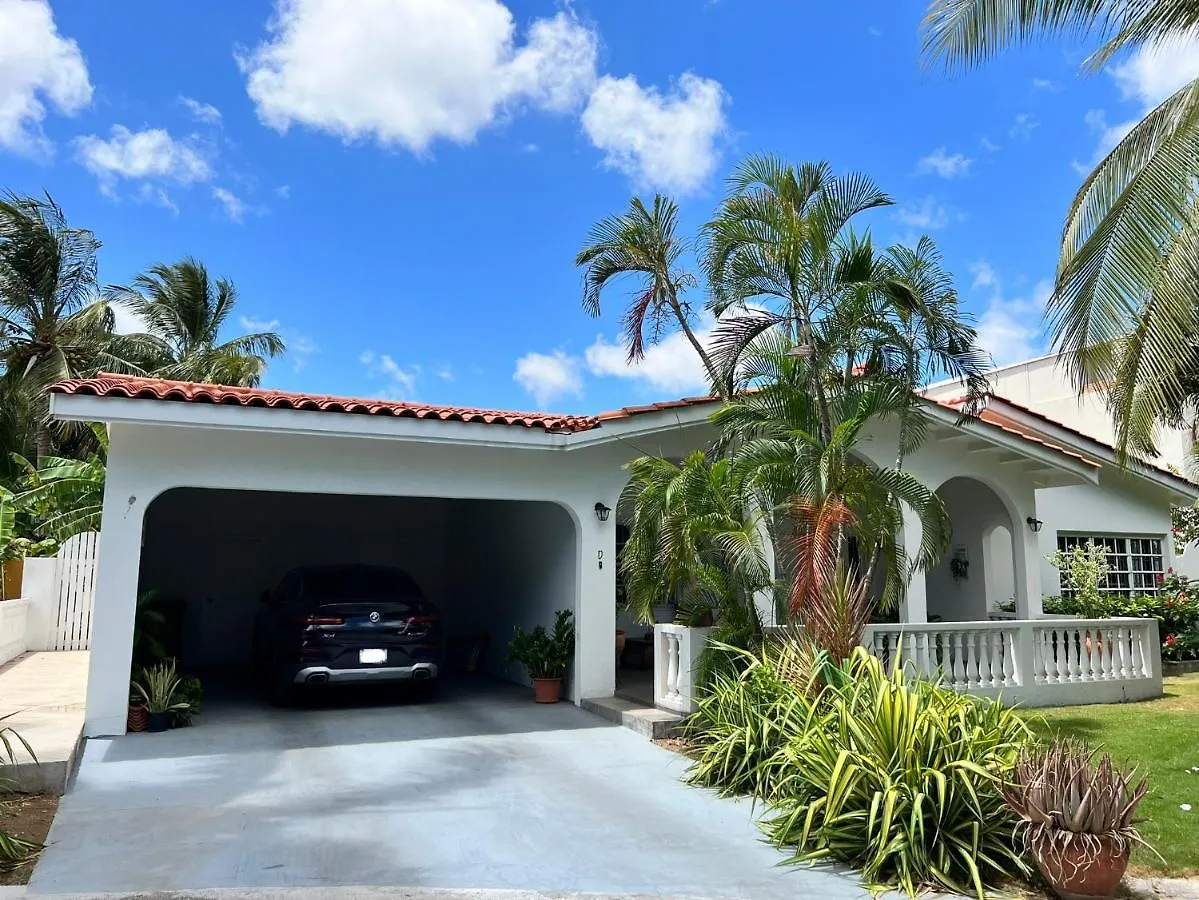 Luxury Villa With Private Pool Near Mambo And Cabana Beach Willemstad Curacao