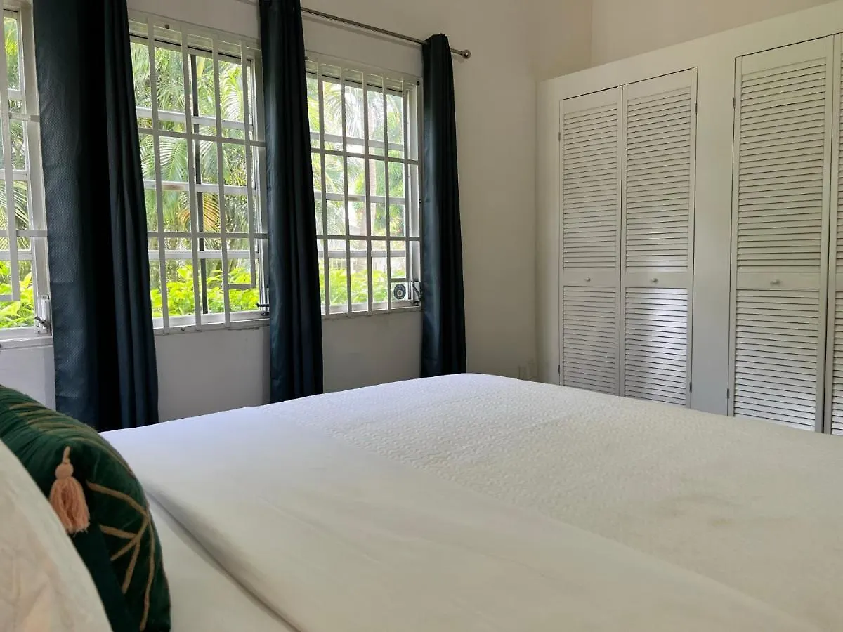 Luxury Villa With Private Pool Near Mambo And Cabana Beach Willemstad 0*,