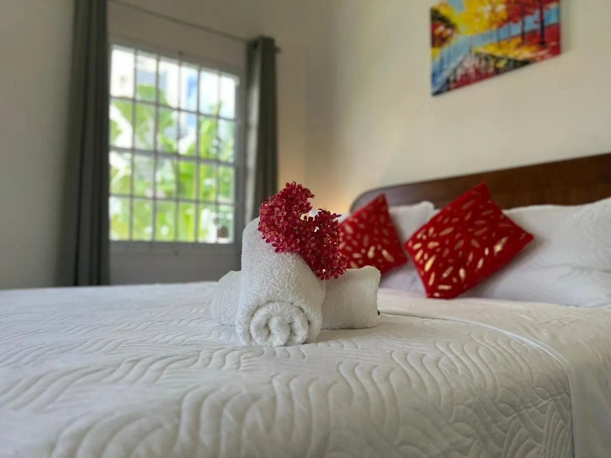 Luxury Villa With Private Pool Near Mambo And Cabana Beach Willemstad